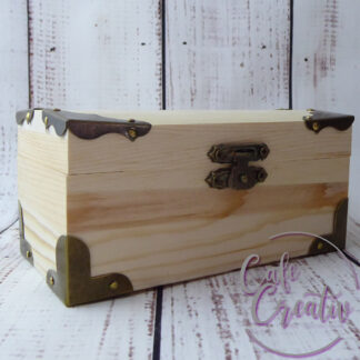 Schatztruhe CafeCreativ.ch Holzbox mit Beschlägen
