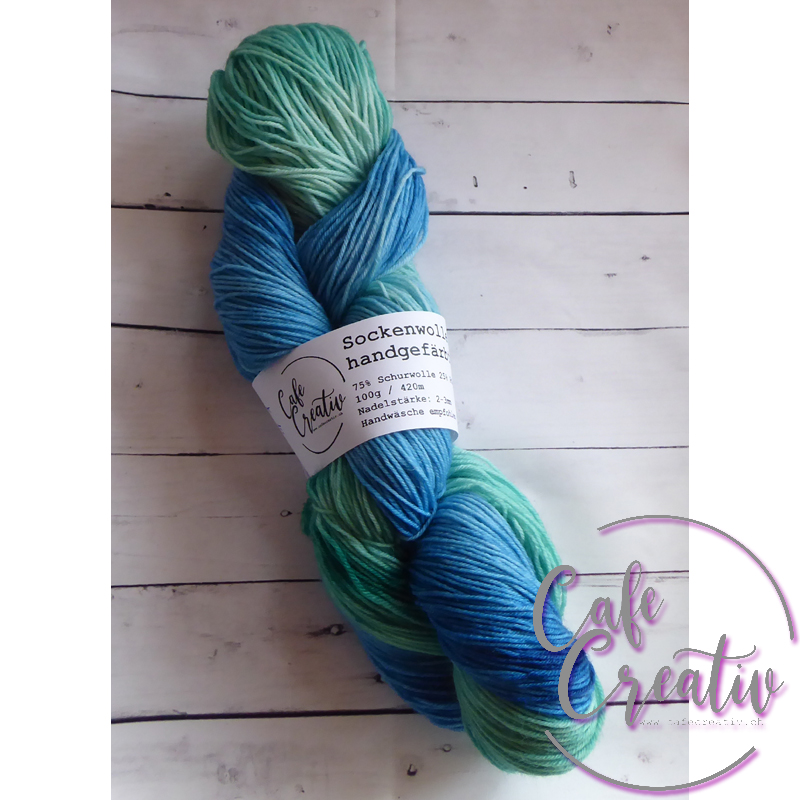 100g Strang handgefärbte Sockenwolle www.cafecreativ.ch Superwashwolle