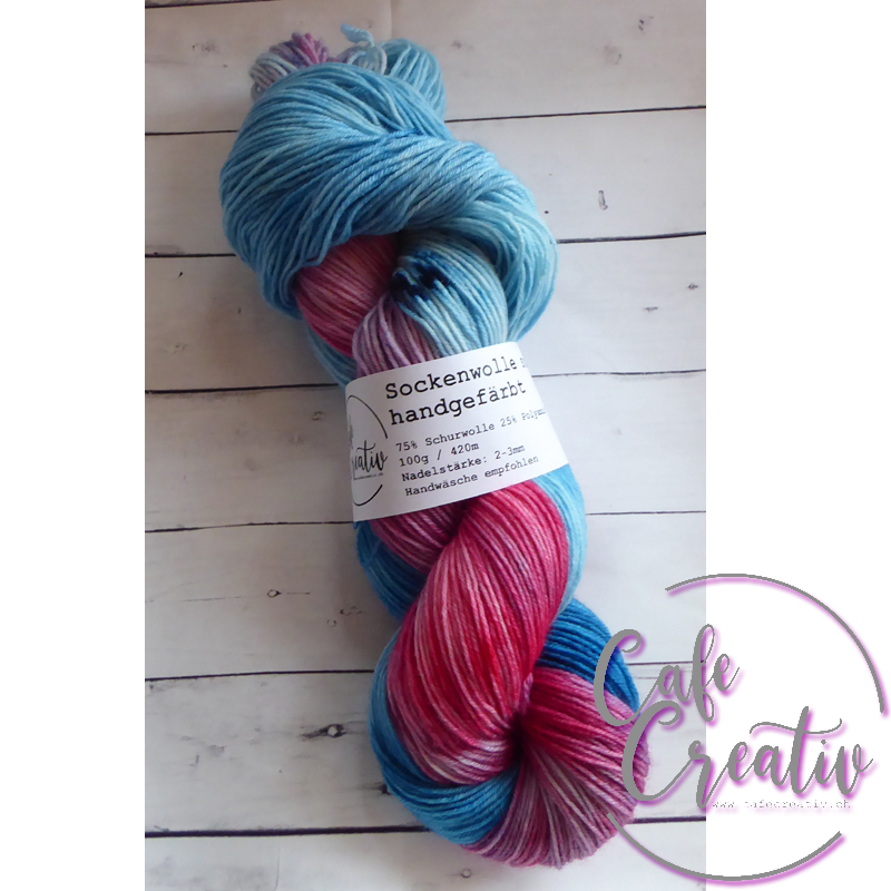 100g Strang handgefärbte Sockenwolle www.cafecreativ.ch Superwashwolle