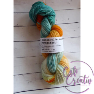 100g Strang handgefärbte Sockenwolle www.cafecreativ.ch Superwashwolle
