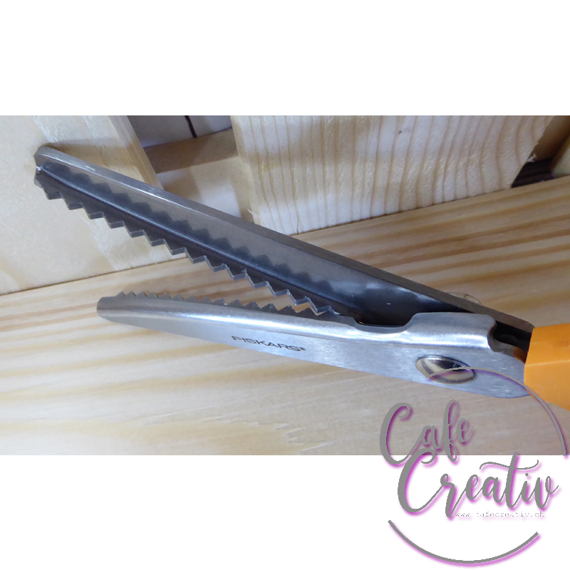Zickzackschere von Fiskars CafeCreativ.ch basteln, handarbeiten, kreativ-sein